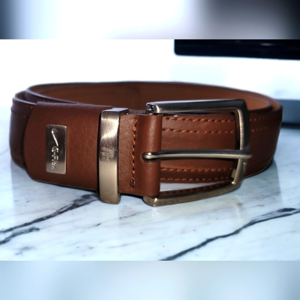 Nike G- Flex Genuine Leather Belt